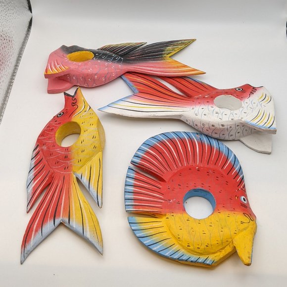Set of Four (4) Napkin Rings Fish Theme - Picture 1 of 7